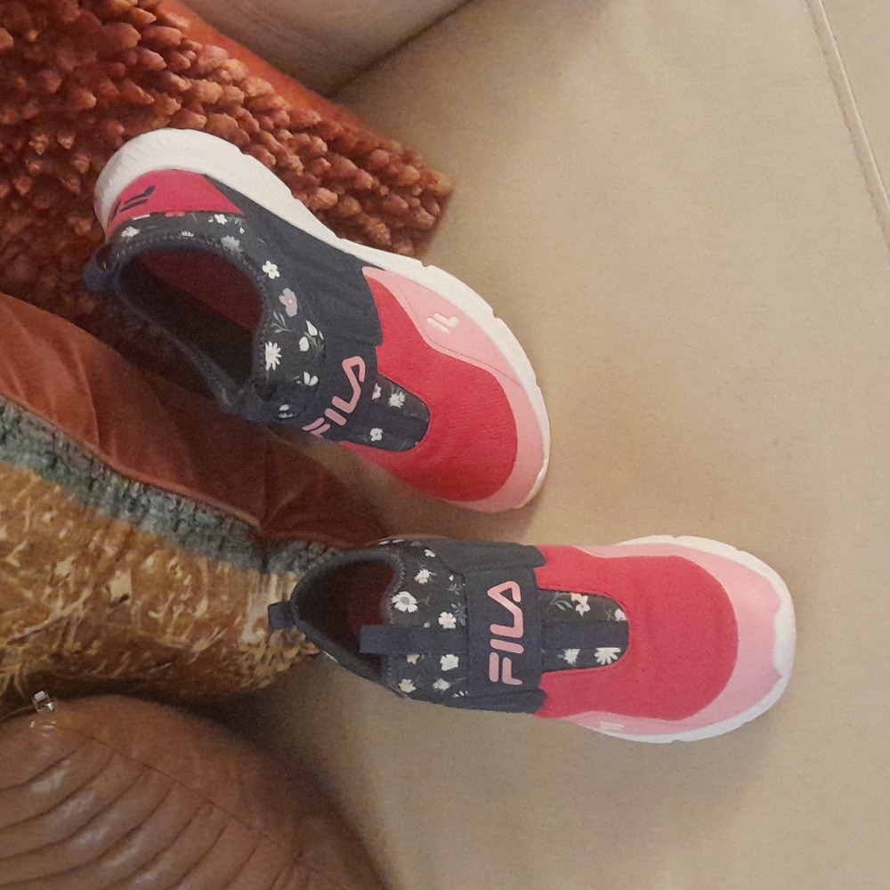 Fila Tennis Shoes